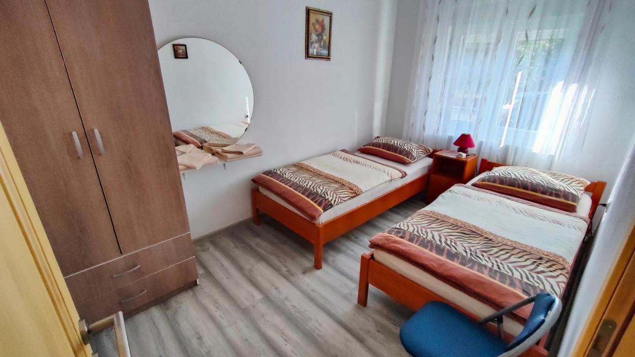 Apartment Tina Gracac المظهر الخارجي الصورة